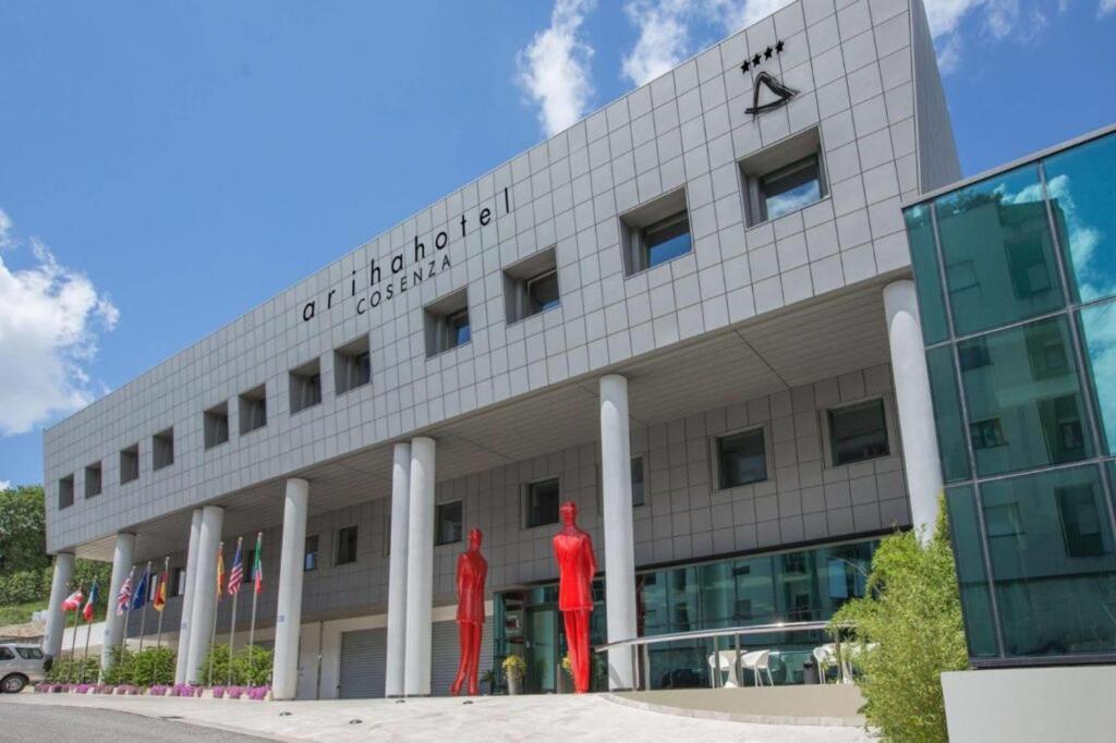 Ariha Hotel קוסנזה מראה חיצוני תמונה