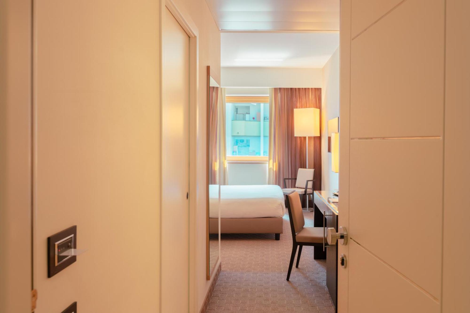 Ariha Hotel קוסנזה מראה חיצוני תמונה
