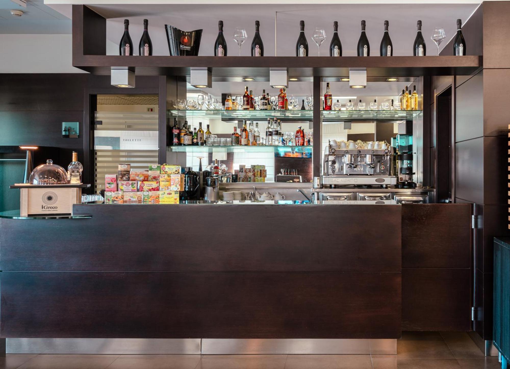 Ariha Hotel קוסנזה מראה חיצוני תמונה